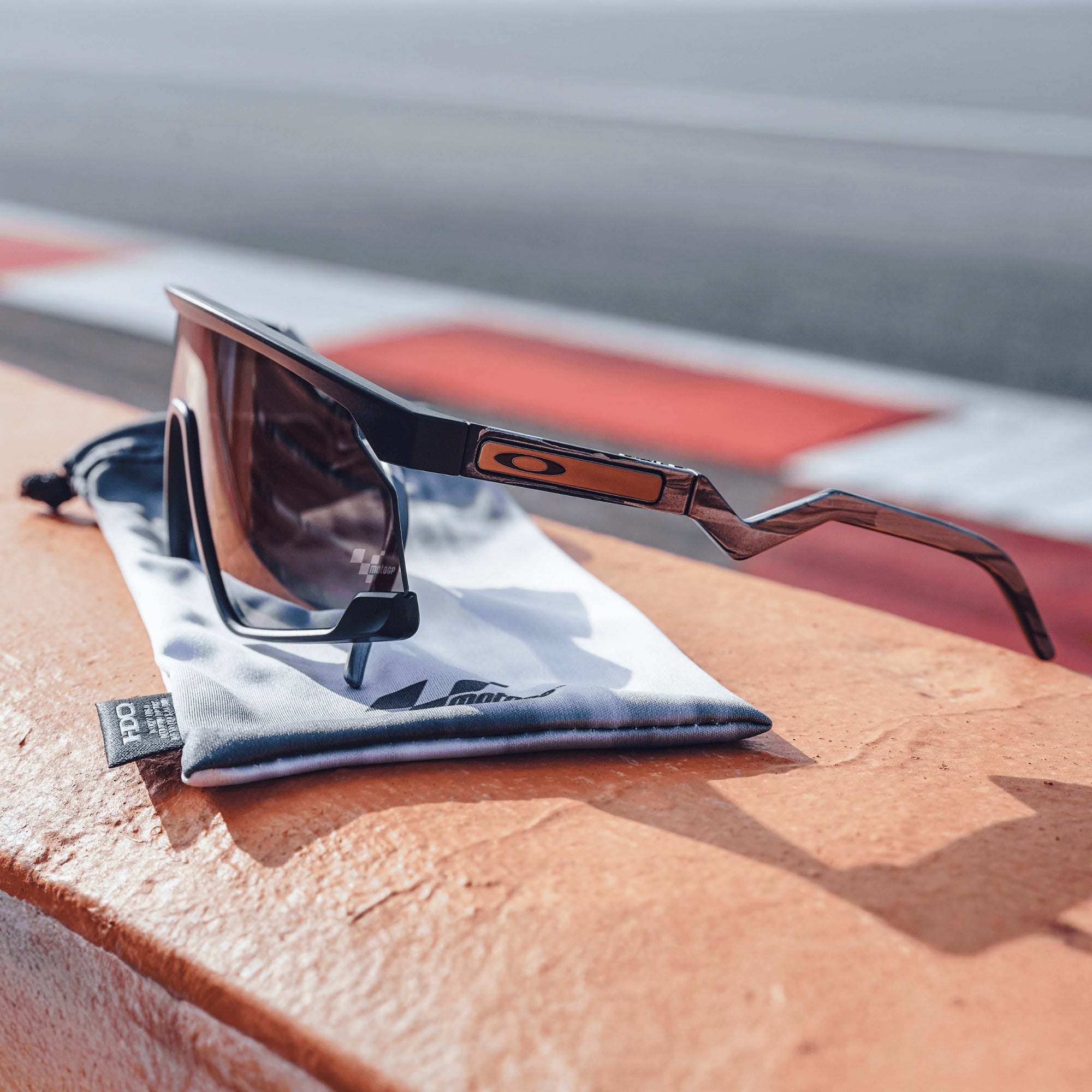 BXTR MotoGp Prizm Sunglass - Black