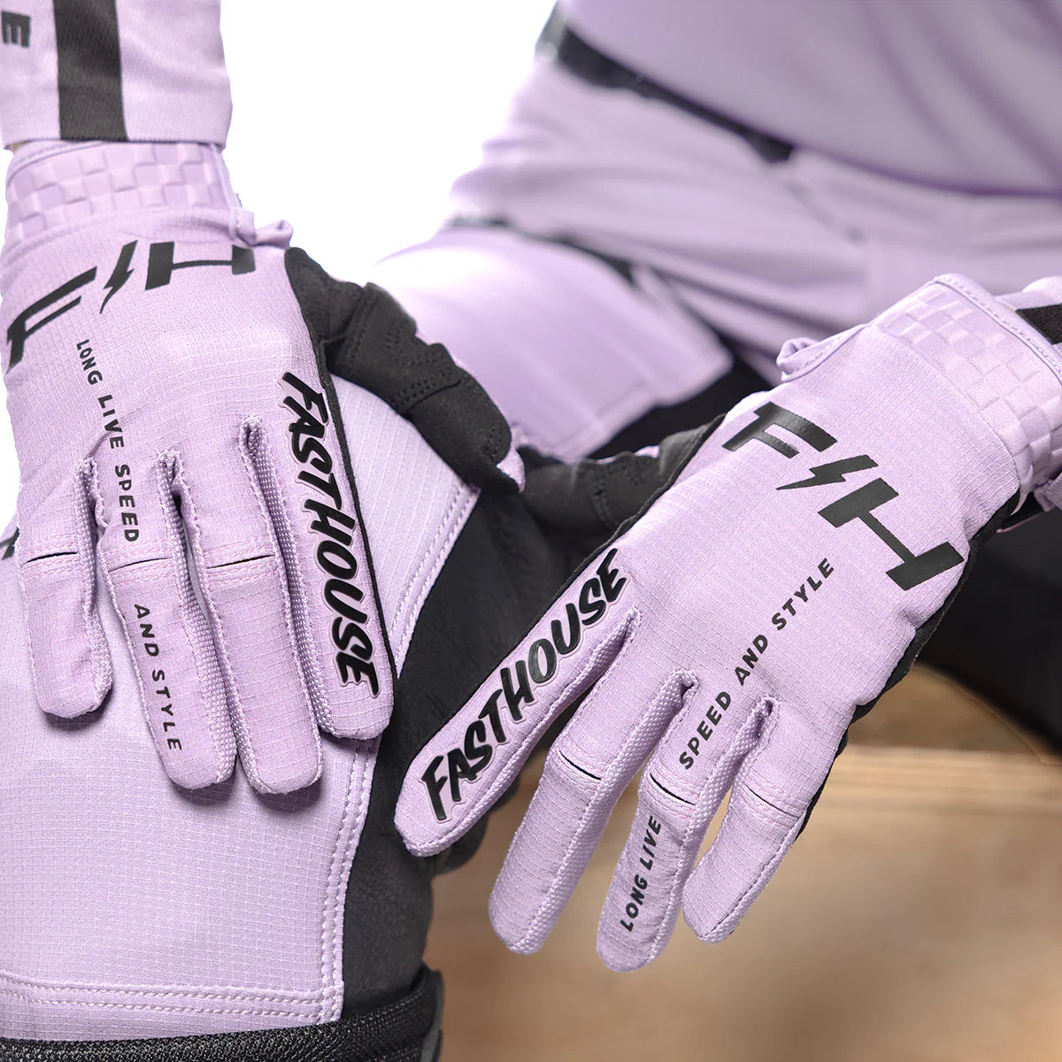 Elrod Nitro Gloves - Smokey Lilac