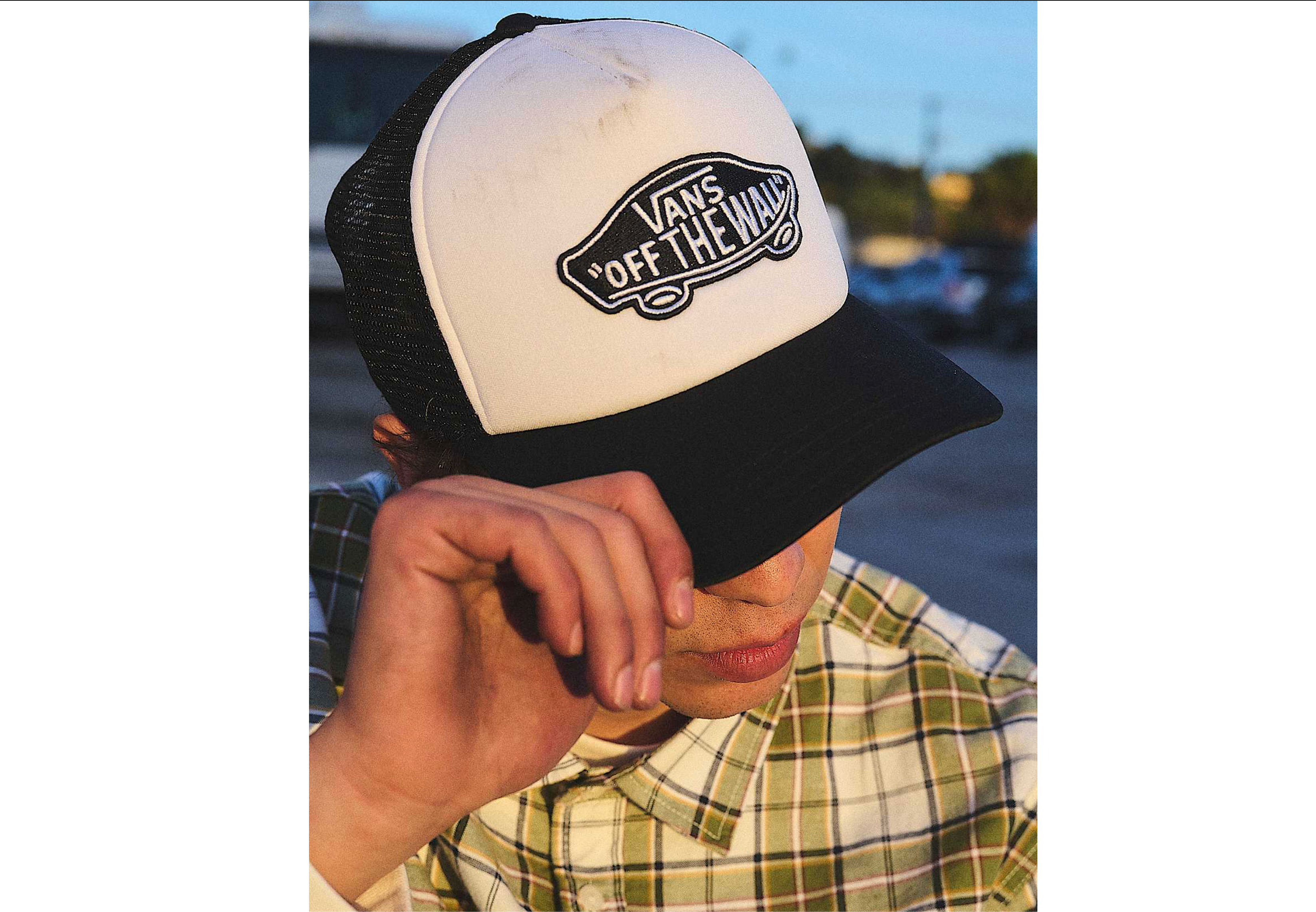 Vans Classic Patch Trucker Hat - Black/White