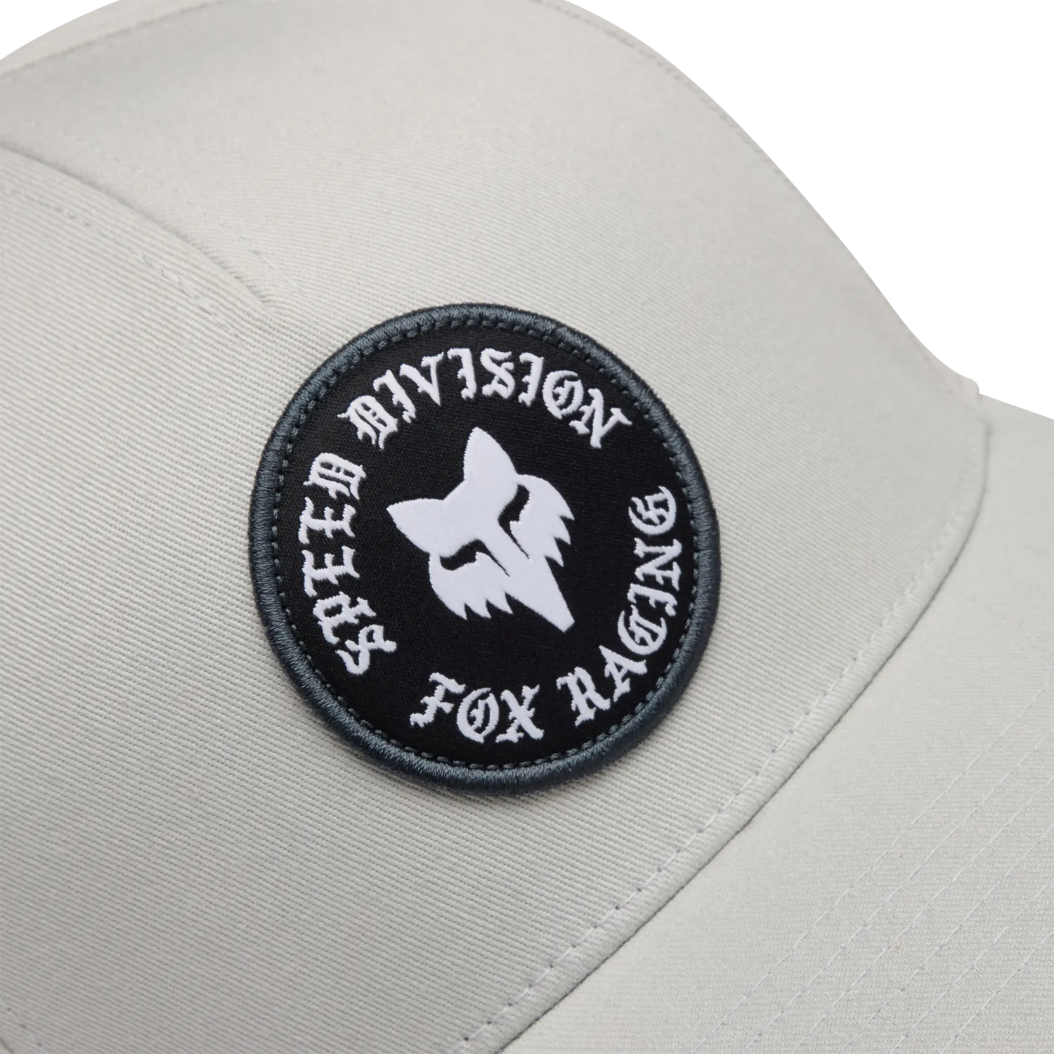 Fox Badge Flexfit Hat - Lichtgrijs