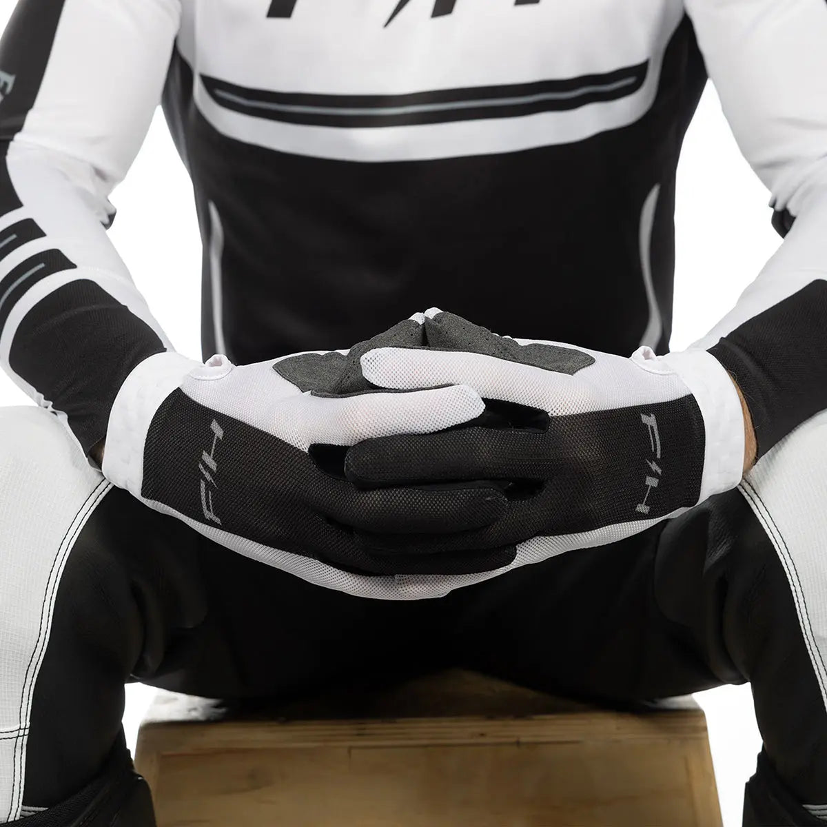 Fasthouse Vapor React Gloves - White/Black