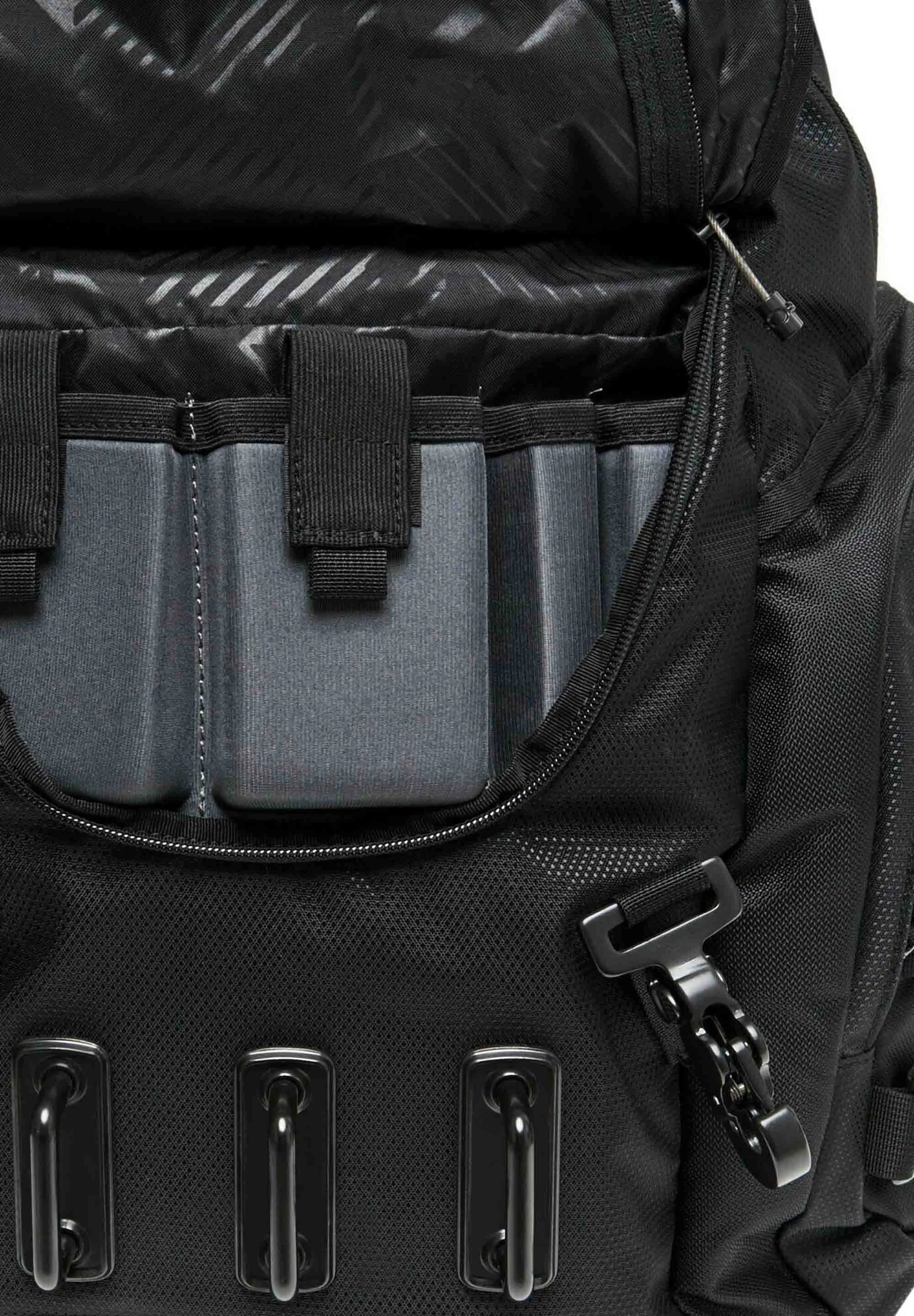 Oakley Kitchen Sink Backpack - Black